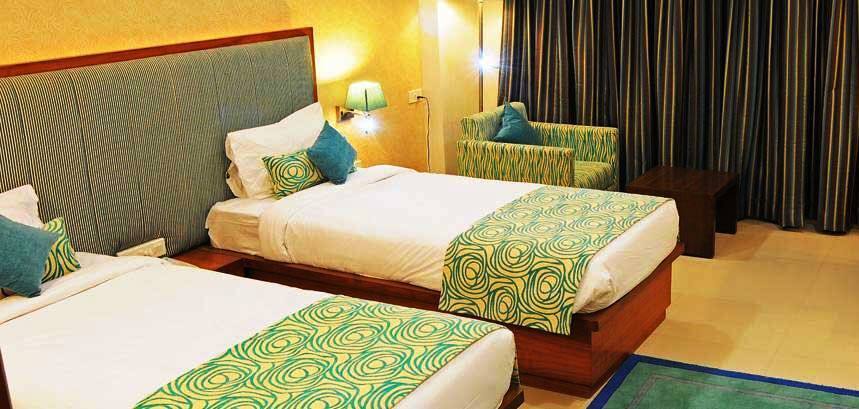 Hotel Milan, Vadodara 4